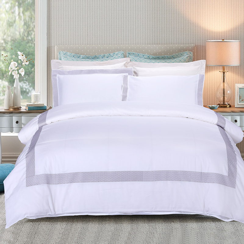 Bagong Embroidery Design Custom Factory Design Luxury Hotel Bedding Set