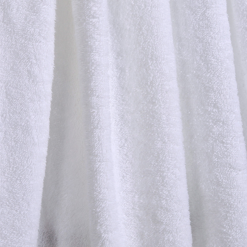 Dobby Border White Silver Thread Towel Set Dobby Border White Silver Thread Towel Set