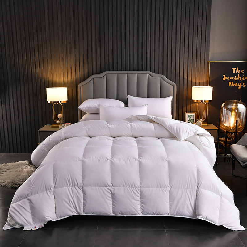 White Goose Down Duvet Para sa Hotel Bedroom Quilted Duvet